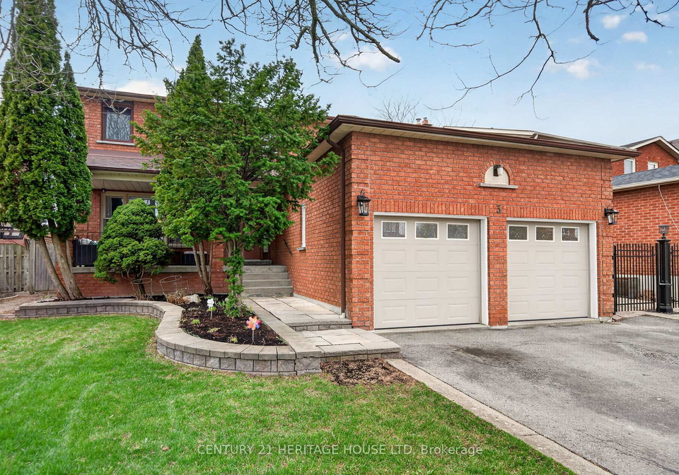3-bowes-court-caledon-ontario-w13069432