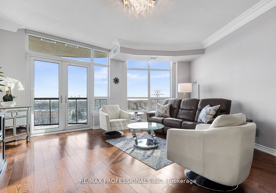 1135-royal-york-road-etobicoke-ontario-w13069444