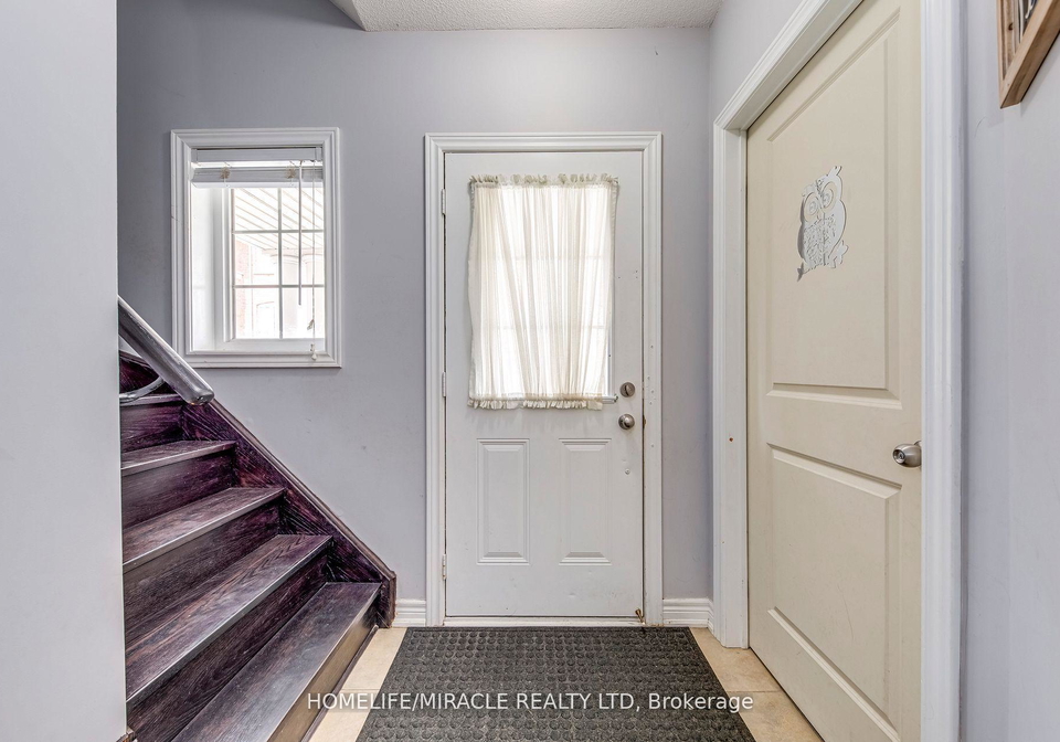 10-gatlin-street-brampton-ontario-w13069474
