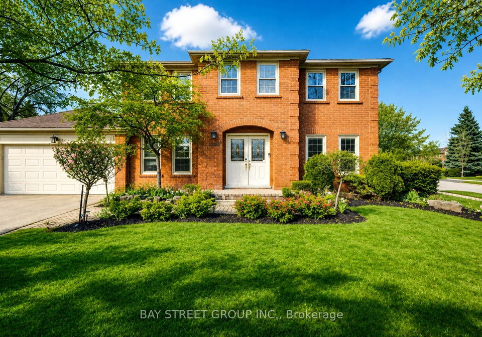 1305-monks-passage-oakville-ontario-w13069720