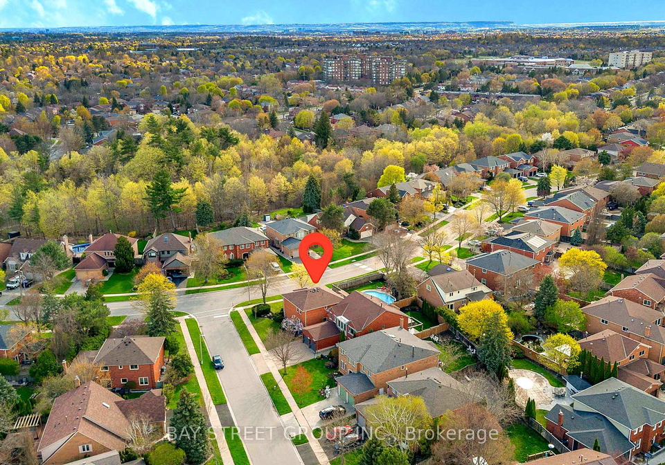 1305-monks-passage-oakville-ontario-w13069720