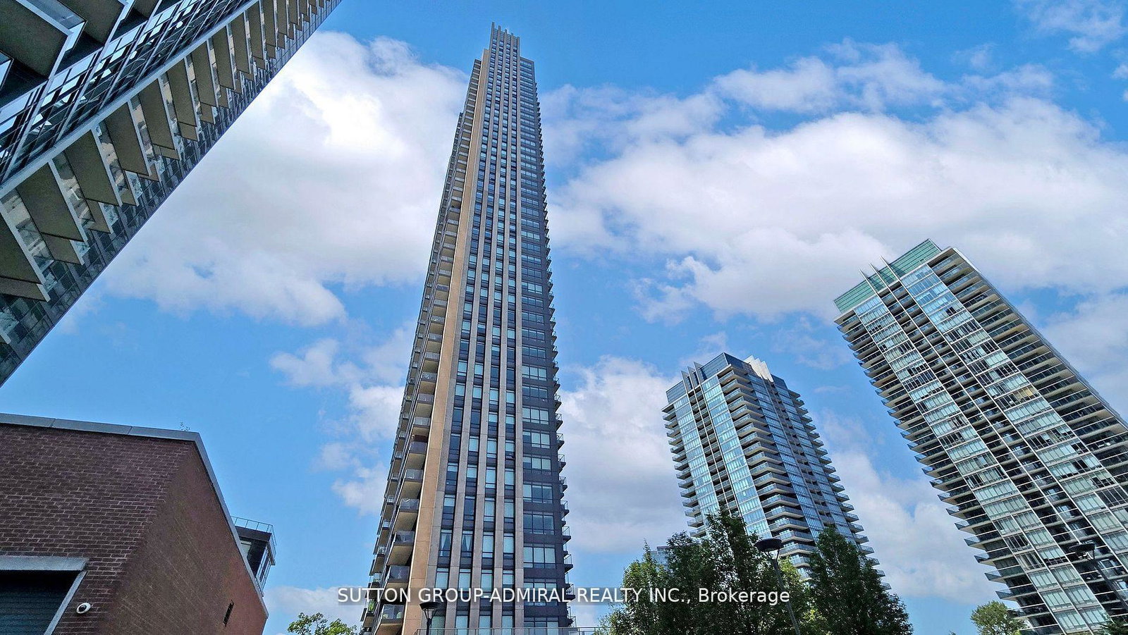 36-park-lawn-road-etobicoke-ontario-w13069978