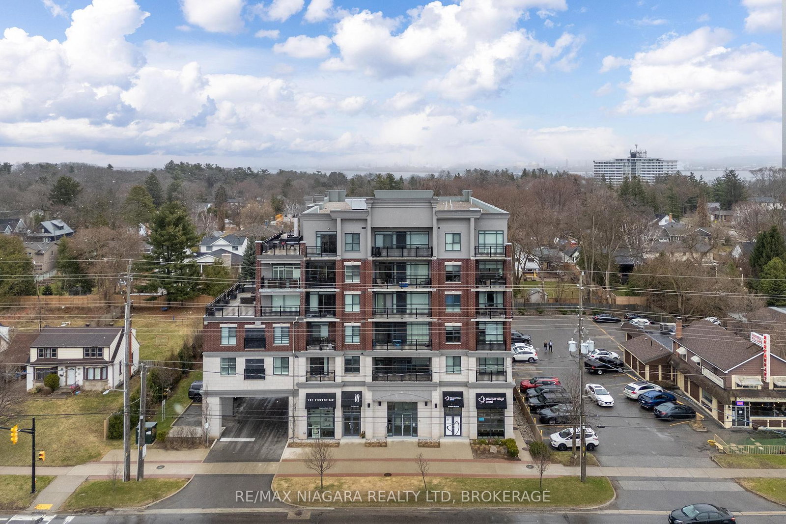 34-plains-road-e-burlington-ontario-w13070168