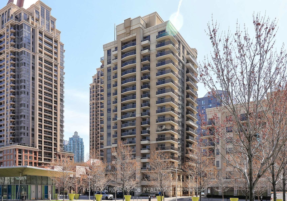 350-princess-royal-drive-mississauga-ontario-w13070420