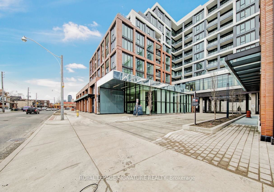 858-dupont-street-toronto-ontario-w13070574