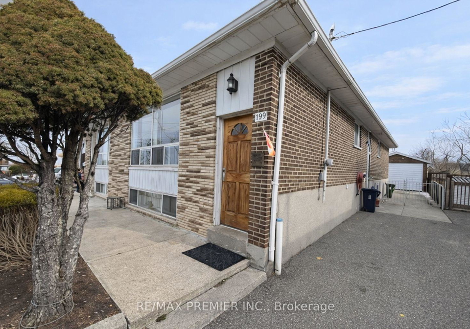 199-gracedale-boulevard-york-ontario-w13070576