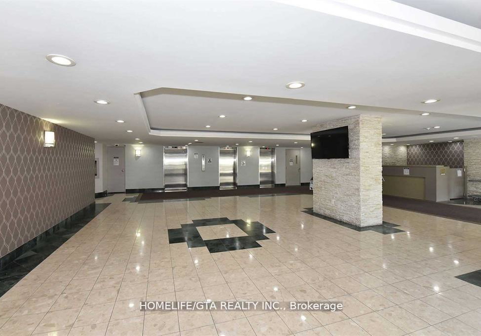 41-markbrook-lane-etobicoke-ontario-w13070600