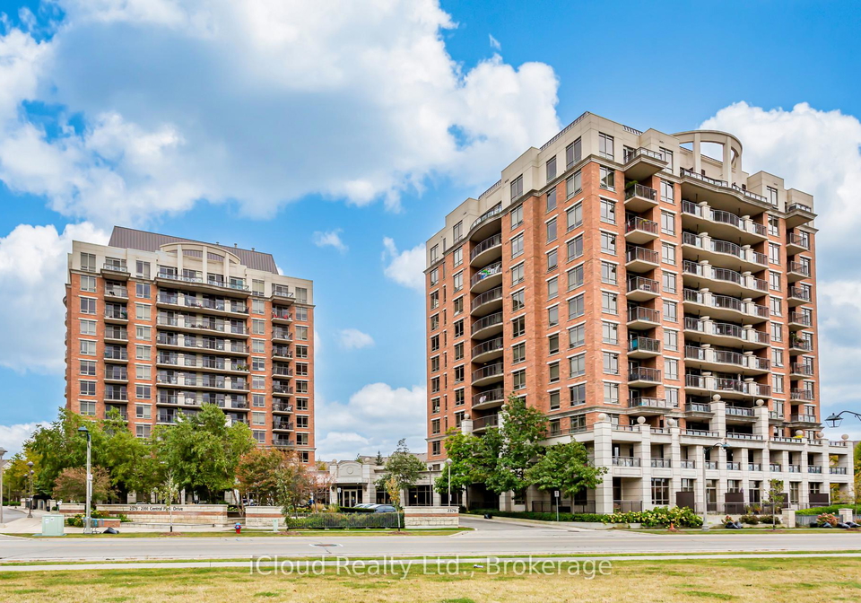 2391-central-park-drive-oakville-ontario-w13070772