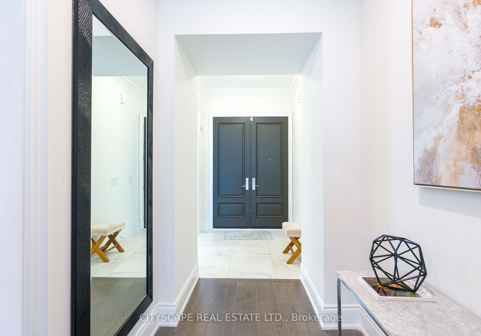 2405-irene-crescent-oakville-ontario-w13070992
