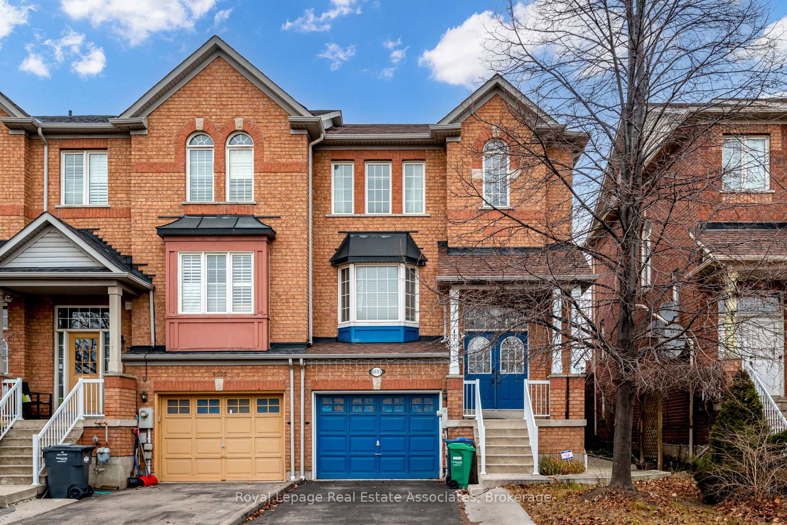 6603-jazzy-mews-mississauga-ontario-w13071124