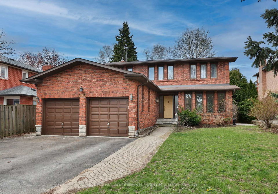 935-red-pine-crescent-mississauga-ontario-w13071254