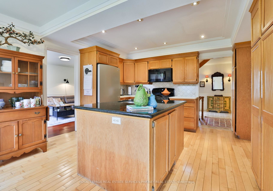 935-red-pine-crescent-mississauga-ontario-w13071254