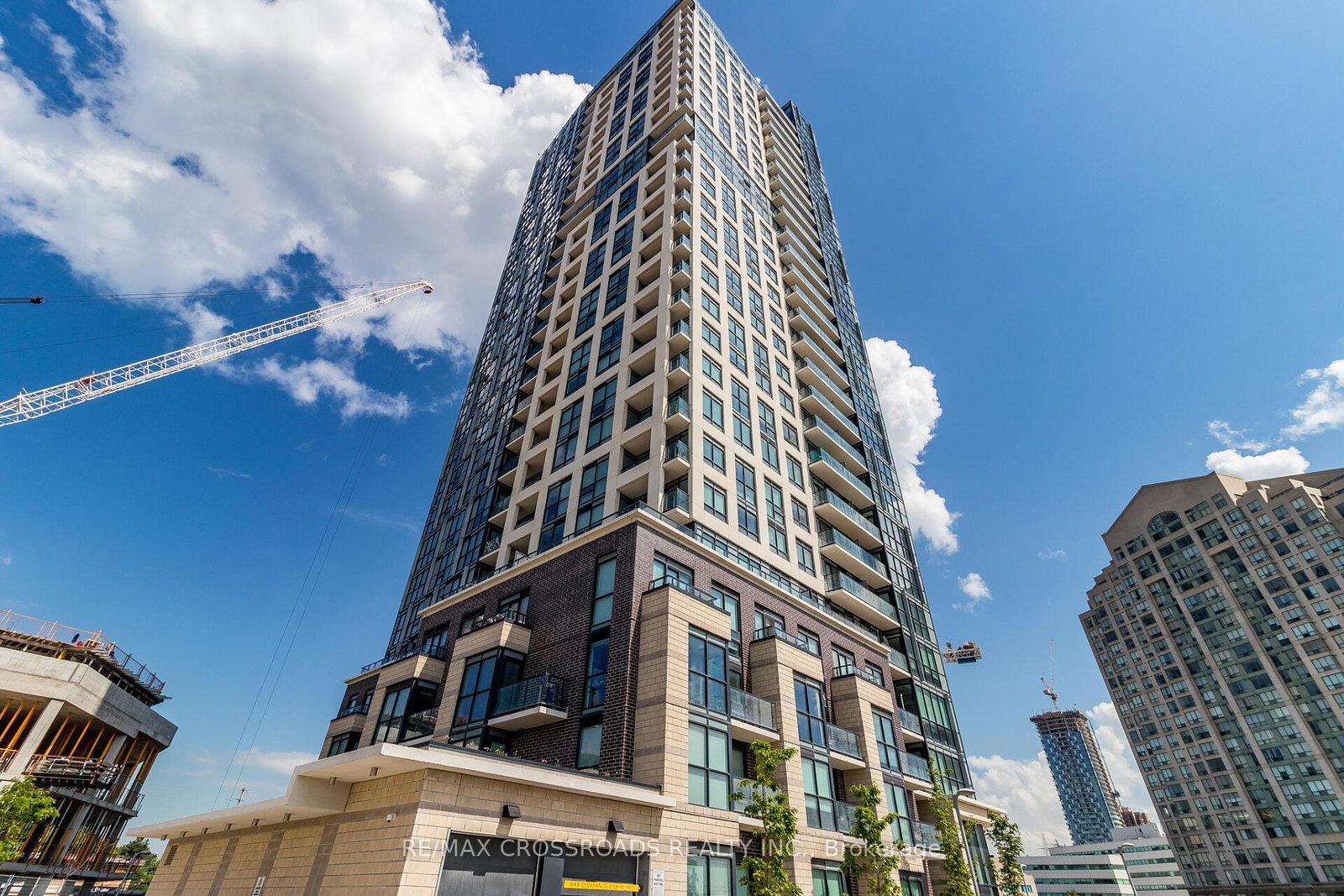 20-thomas-riley-road-w-etobicoke-ontario-w13071256