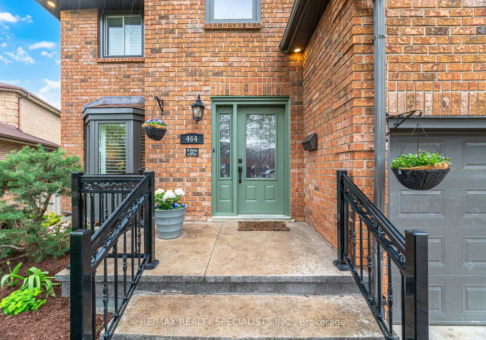 464-delaney-court-burlington-ontario-w13071280