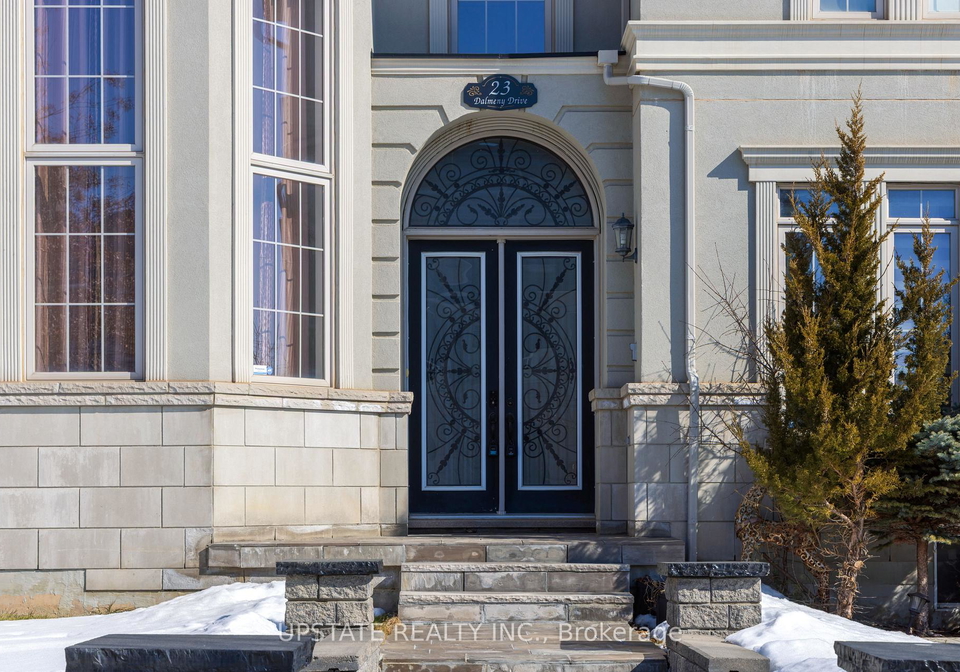 23-dalmeny-drive-brampton-ontario-w13071674