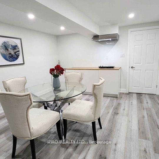 2595-windjammer-road-mississauga-ontario-w13071816