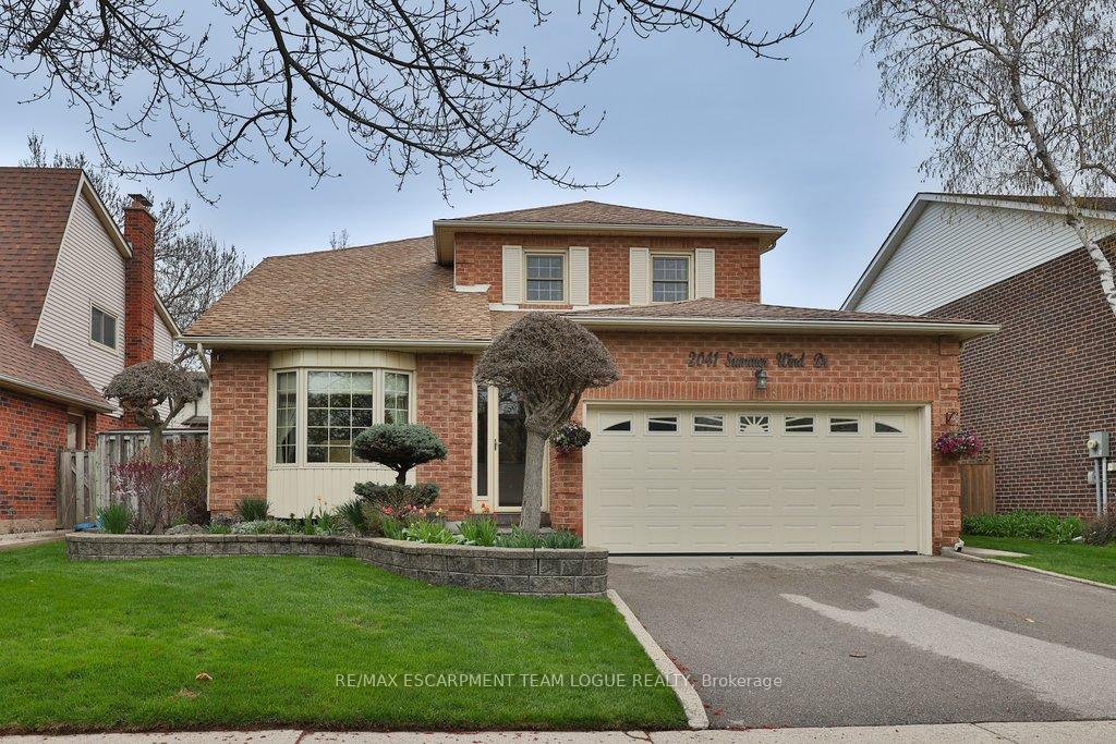 2041-summer-wind-drive-burlington-ontario-w13071844
