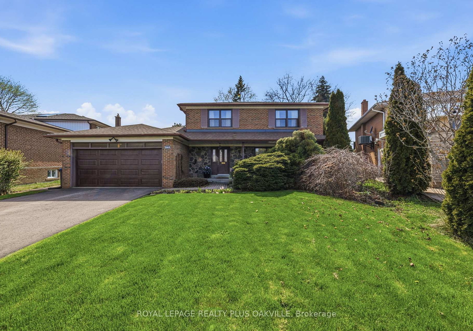 845-saddle-crescent-mississauga-ontario-w13072006