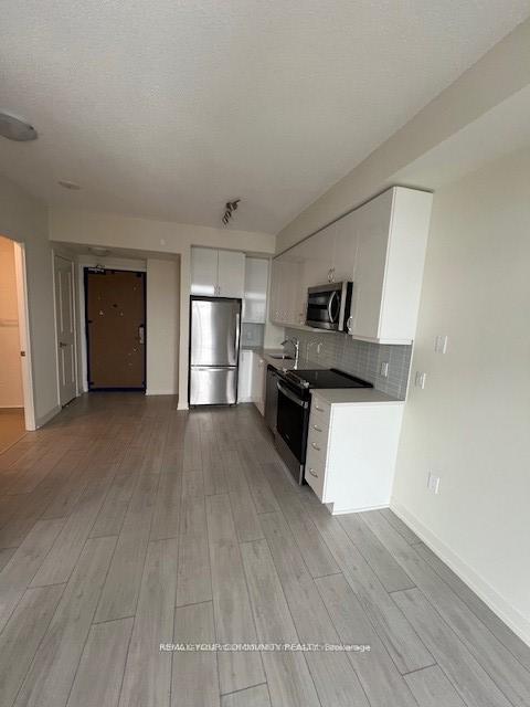38-annie-craig-drive-n-etobicoke-ontario-w13072206