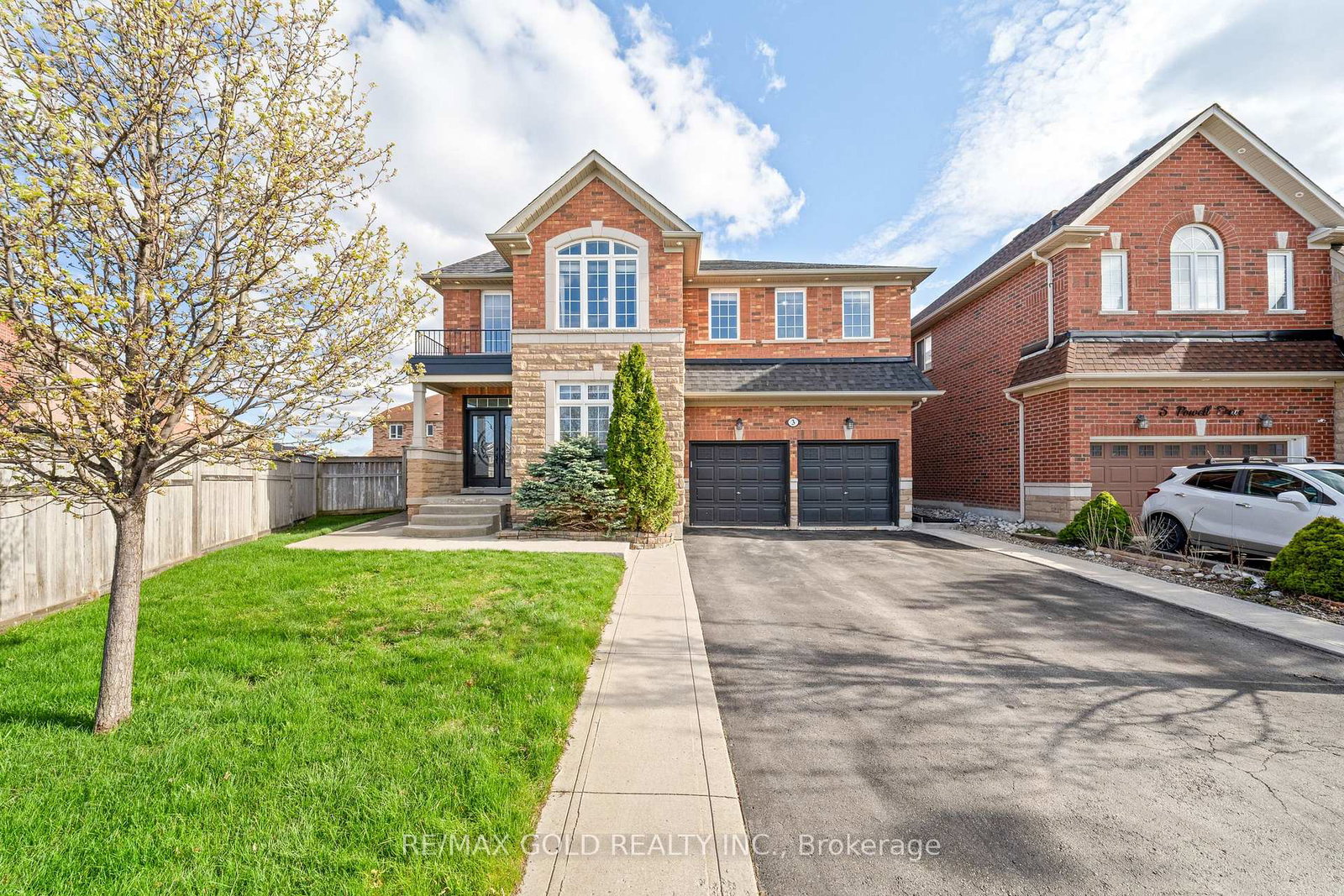 3-powell-drive-brampton-ontario-w13072236
