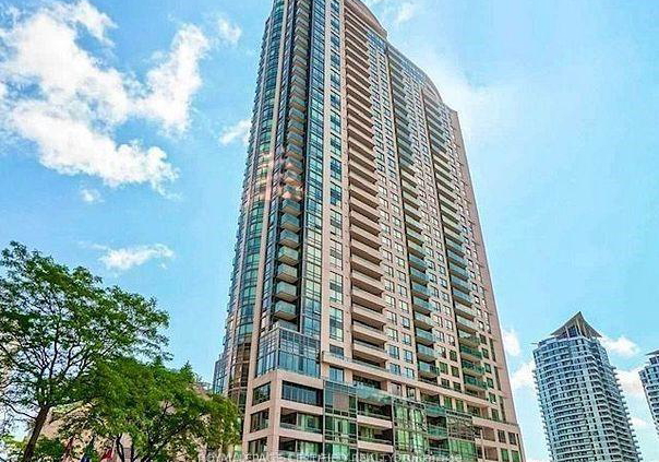 208-enfield-place-mississauga-ontario-w13072432