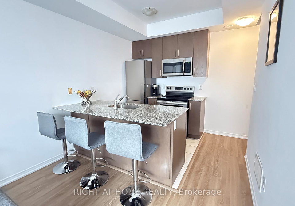 34-fieldway-road-etobicoke-ontario-w13072488
