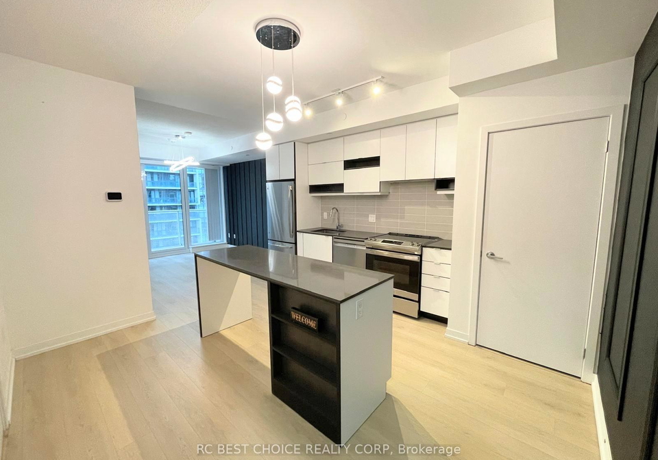 4065-confederation-parkway-mississauga-ontario-w13072516