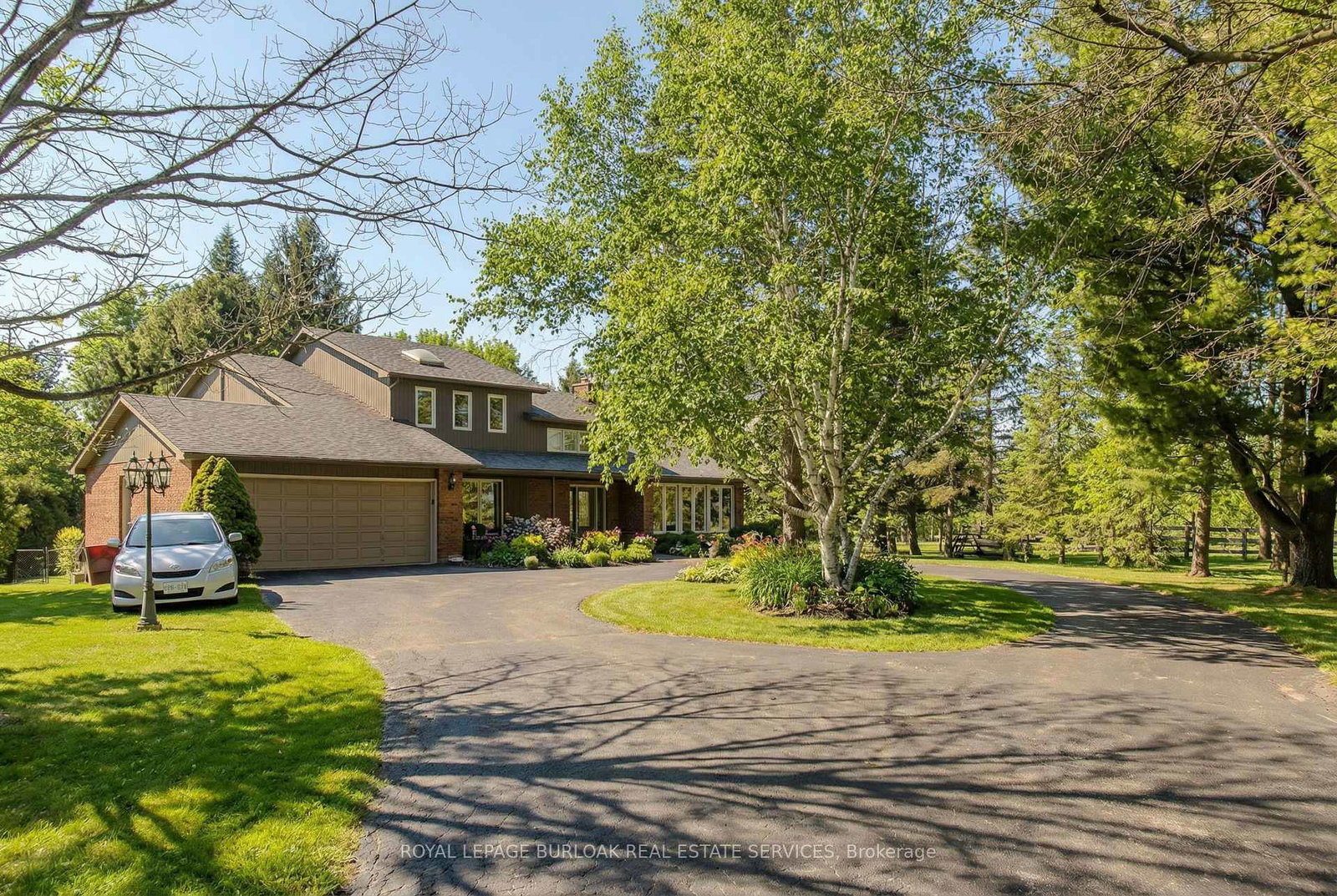 2431-britannia-road-burlington-ontario-w13072916