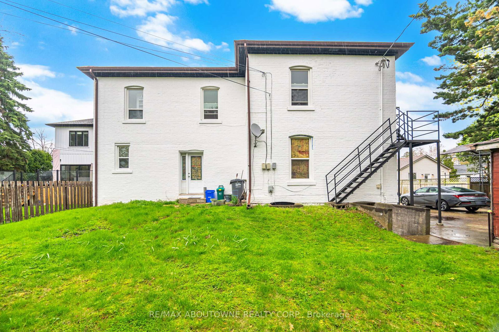 486-holtby-avenue-burlington-ontario-w13072988