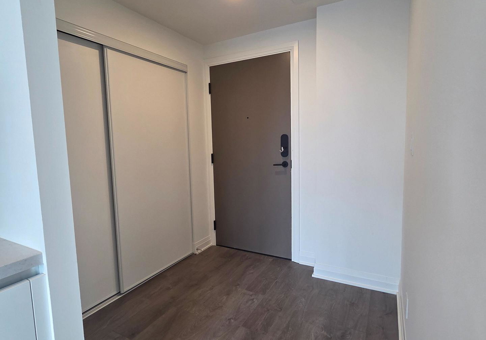 4015-the-exchange-mississauga-ontario-w13073078