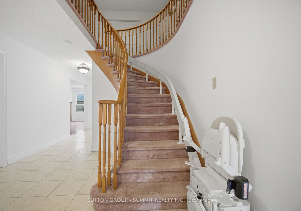 648-esprit-crescent-mississauga-ontario-w13073140