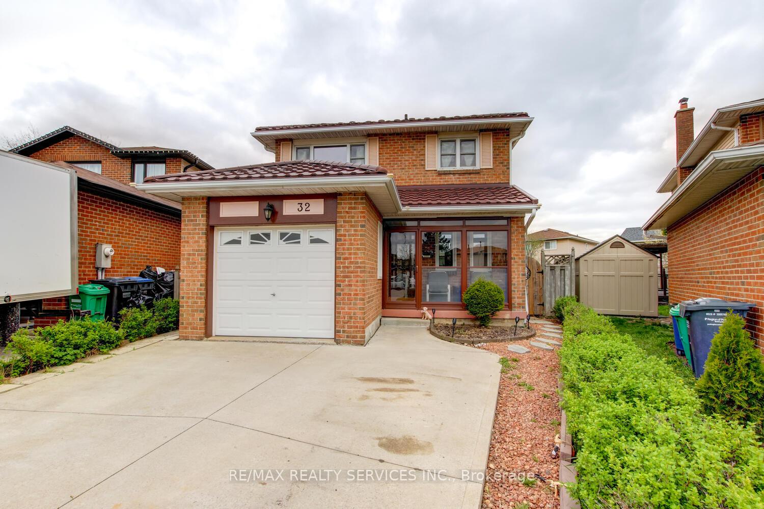 32-helios-place-brampton-ontario-w13073200