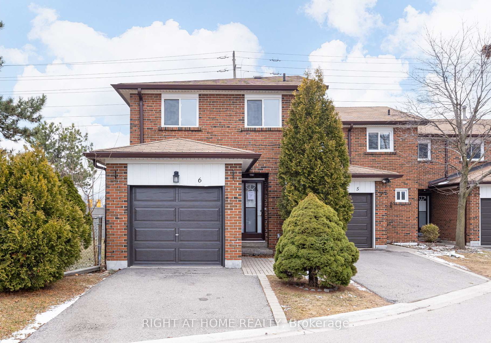 2687-bromsgrove-road-mississauga-ontario-w13073206