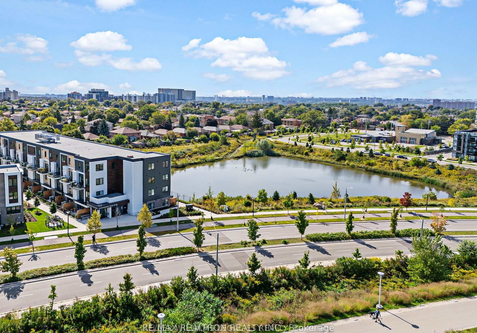 155-downsview-park-boulevard-york-ontario-w13073594