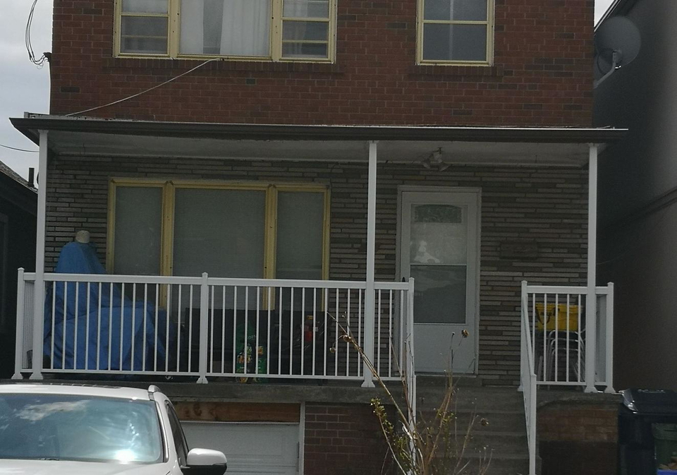 5-homeview-avenue-toronto-ontario-w13073722