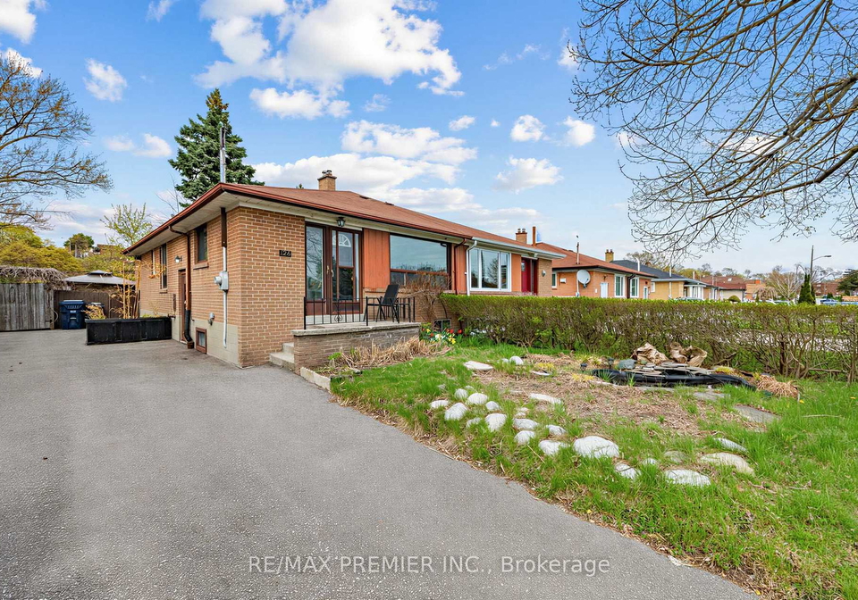 126-langden-avenue-toronto-ontario-w13073752