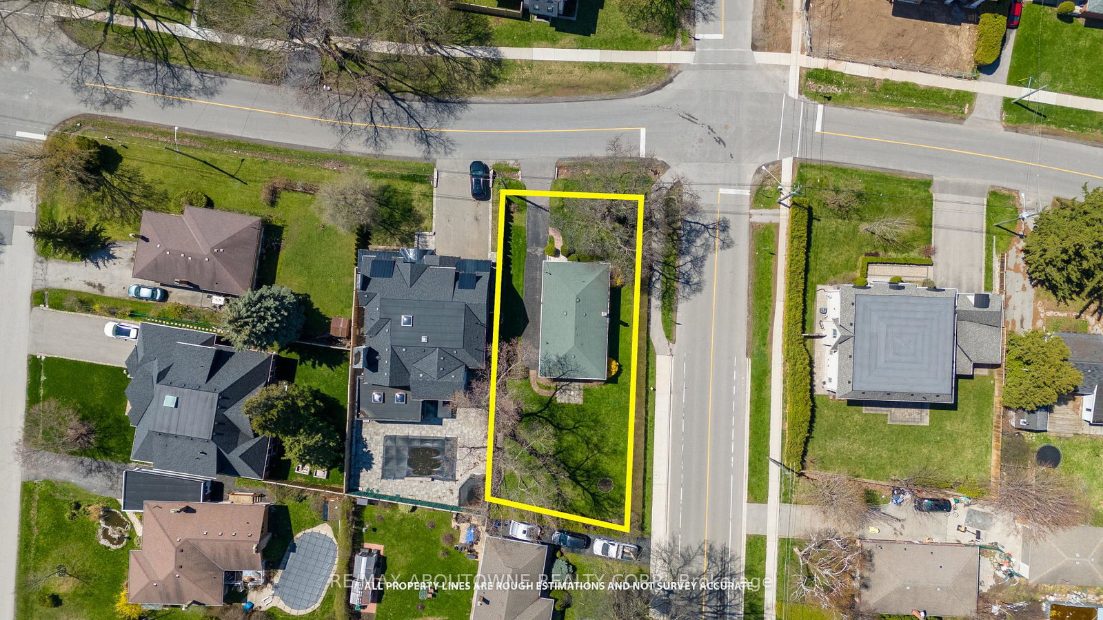 493-lees-lane-oakville-ontario-w13073788