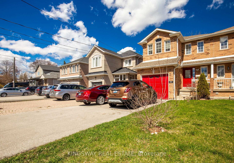 1051-caven-street-mississauga-ontario-w13073816