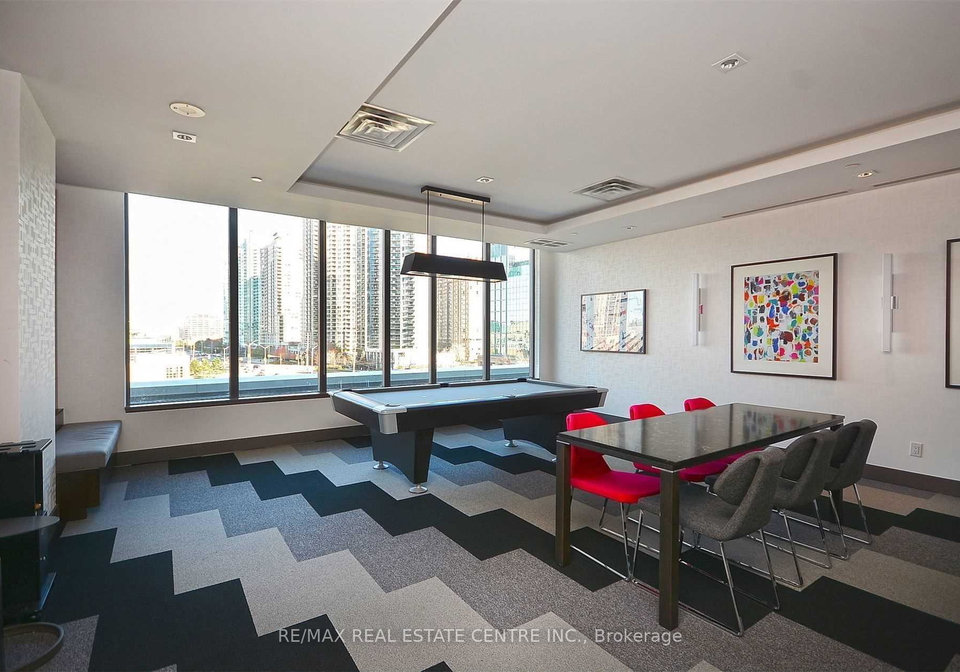 510-curran-place-mississauga-ontario-w13073862