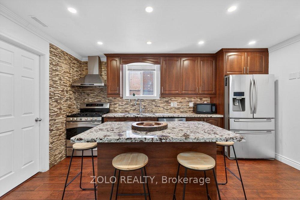 20-bridesburg-drive-etobicoke-ontario-w13074100