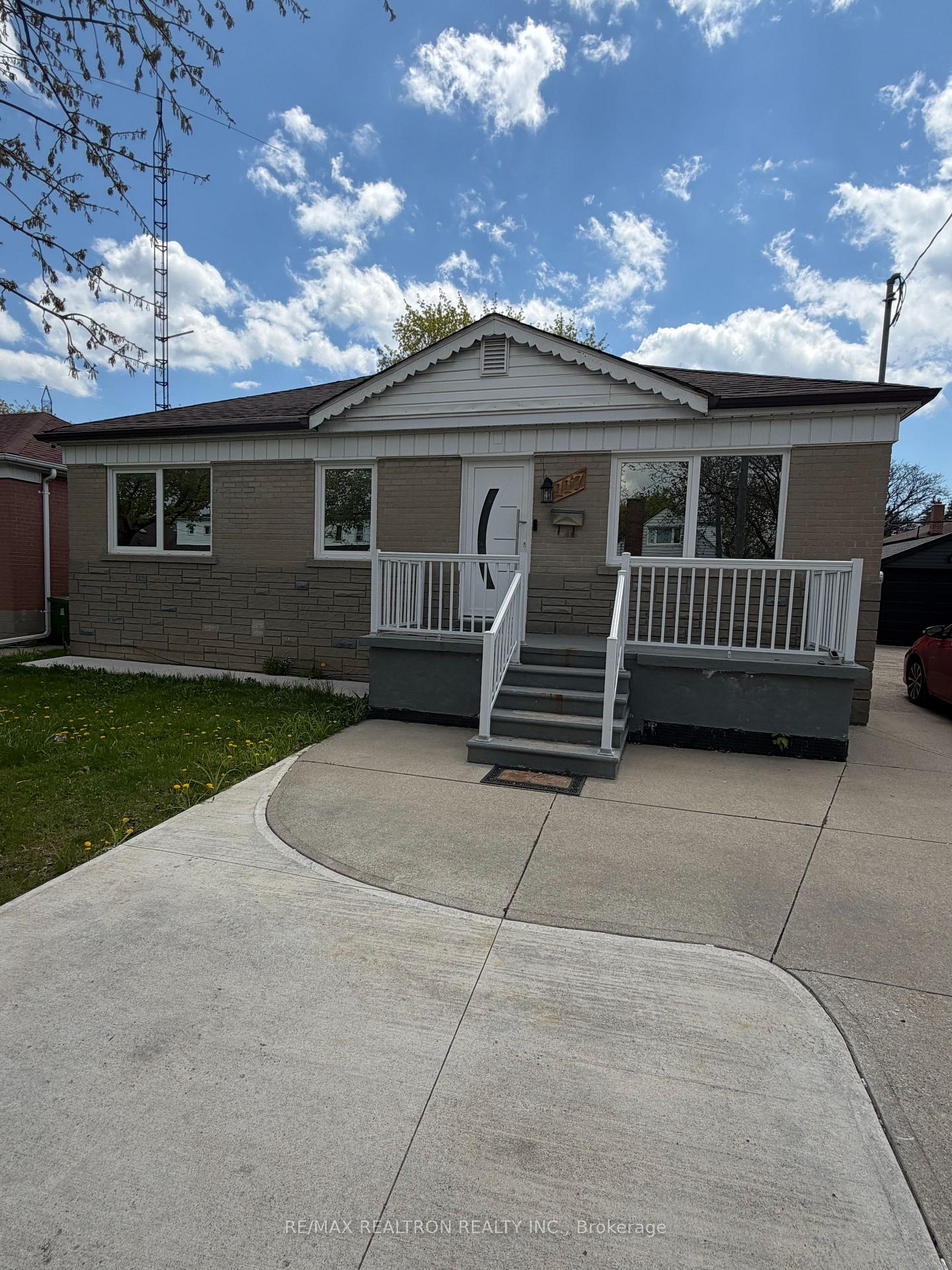 117-redwater-drive-etobicoke-ontario-w13074128