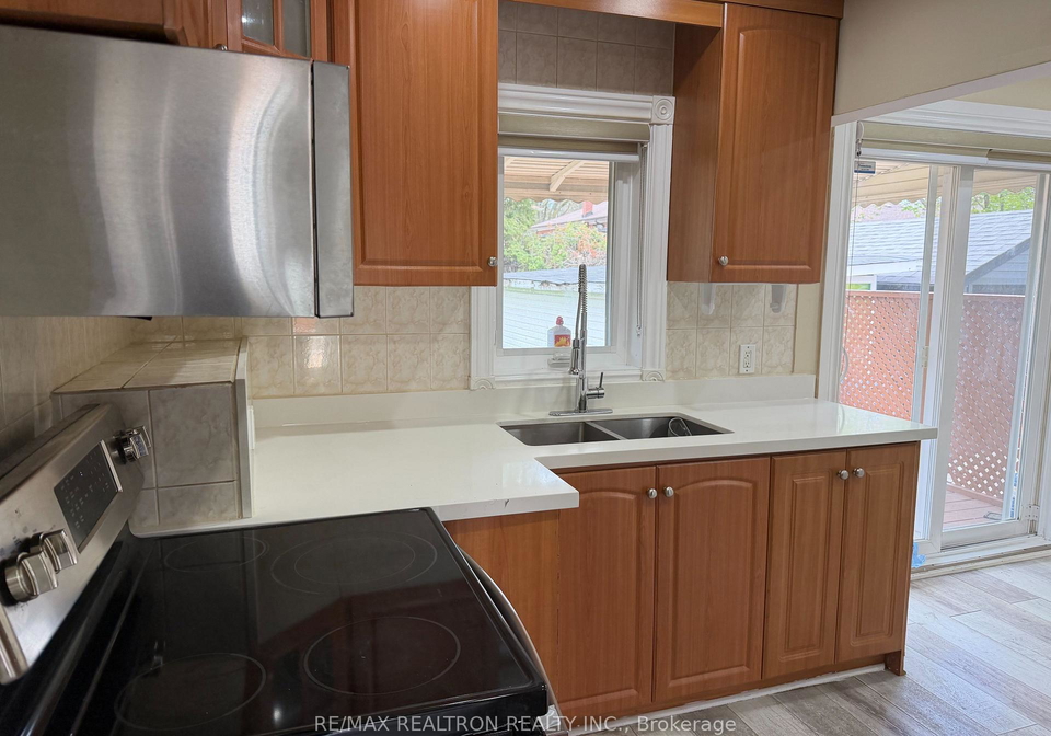 117-redwater-drive-etobicoke-ontario-w13074128