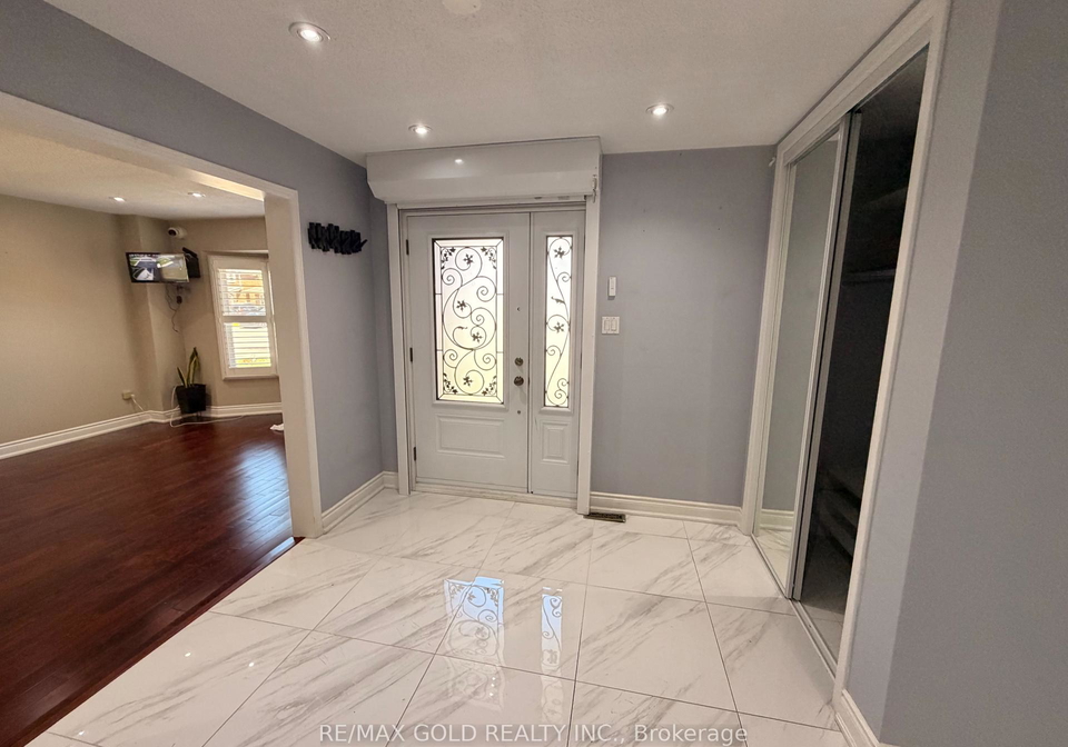 11-sunforest-drive-brampton-ontario-w13074386