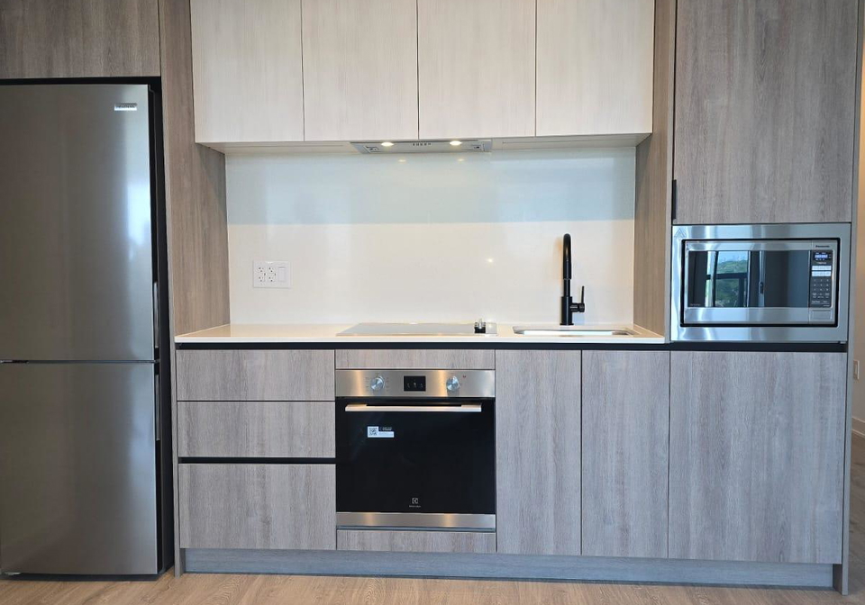2495-eglinton-avenue-mississauga-ontario-w13074548