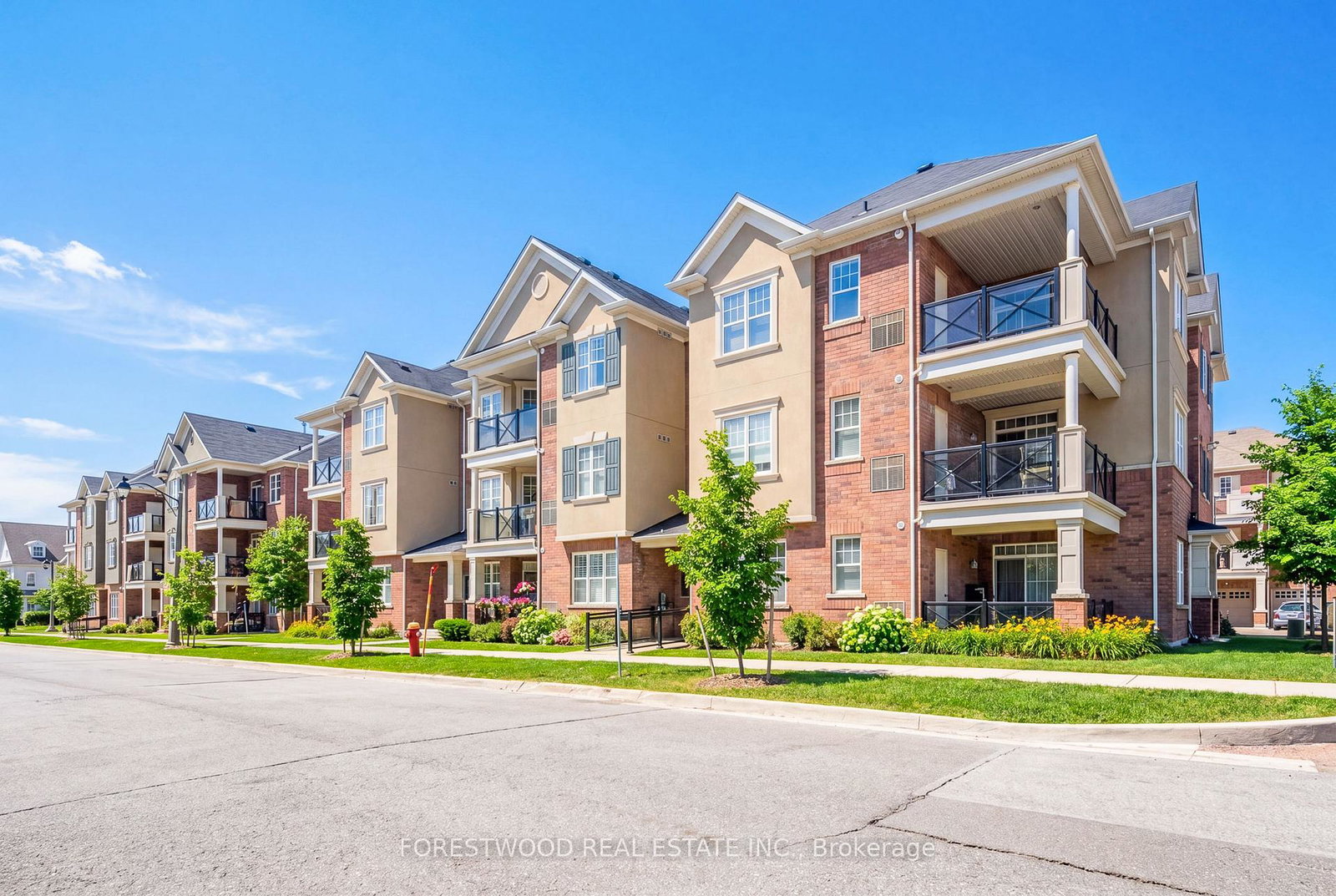 2338-taunton-road-oakville-ontario-w13074648