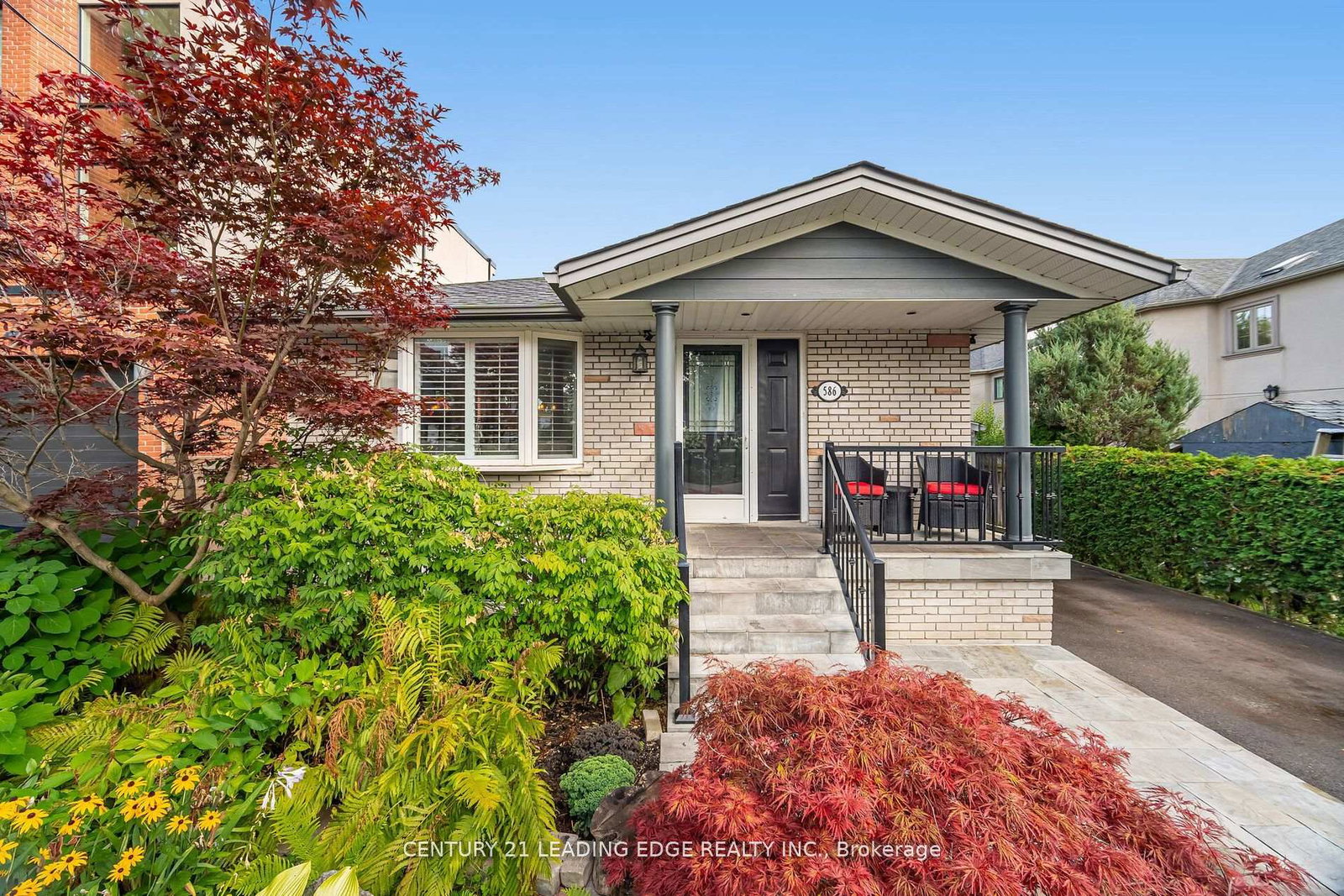 586-curzon-avenue-mississauga-ontario-w13074714