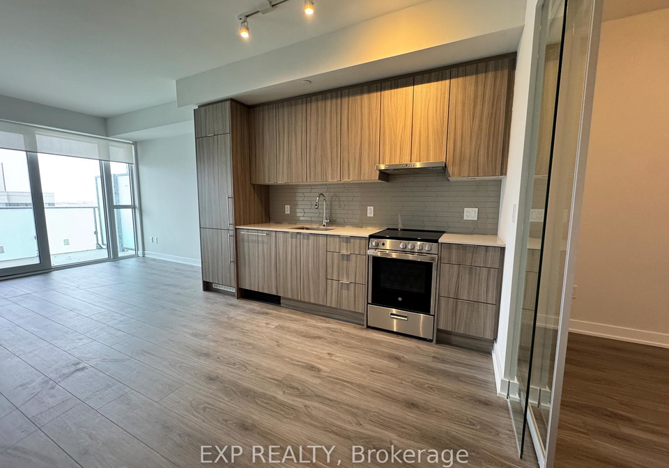 430-square-one-drive-mississauga-ontario-w13075302