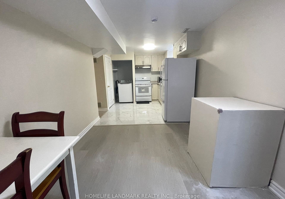 826-winterton-way-mississauga-ontario-w13075348