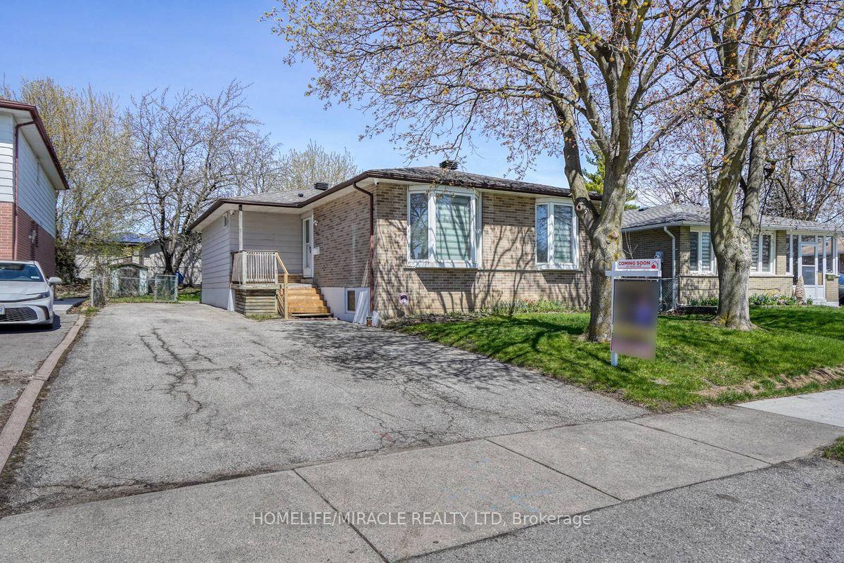 40-reigate-avenue-brampton-ontario-w13075390