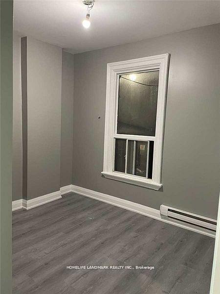271-dunn-avenue-toronto-ontario-w13075500